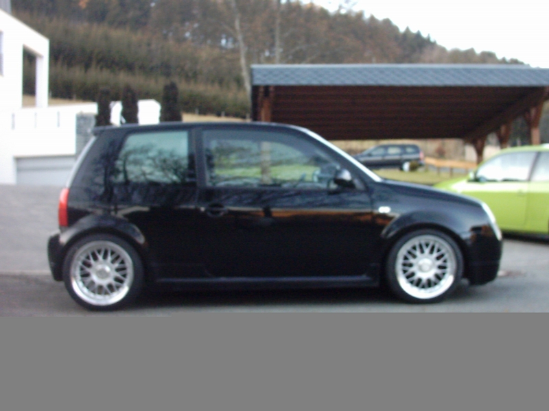 Anhang ID 4486 - Lupo GTI 1 in schwarz mit Keskin.JPG